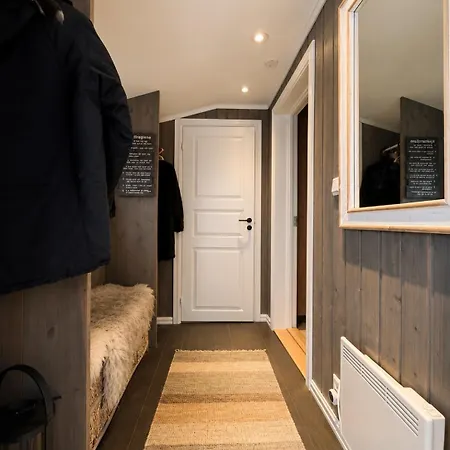 Charming Near Hallingskarvet Center, Cozy And Inviting! Skoro