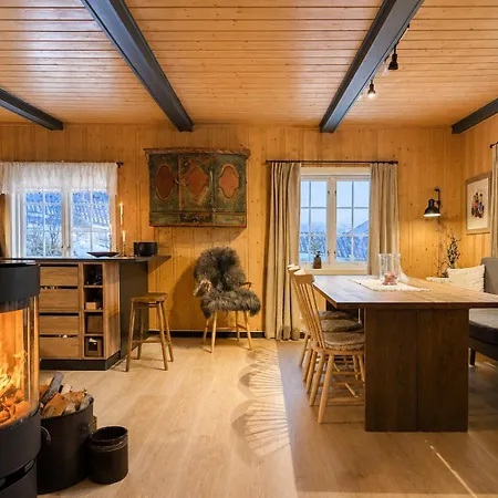 Charming Near Hallingskarvet Center, Cozy And Inviting! *