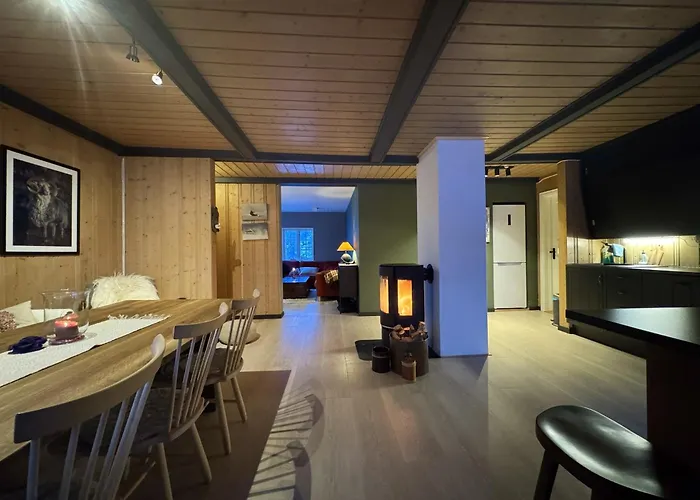 Charming Near Hallingskarvet Center, Cozy And Inviting! * Skoro
