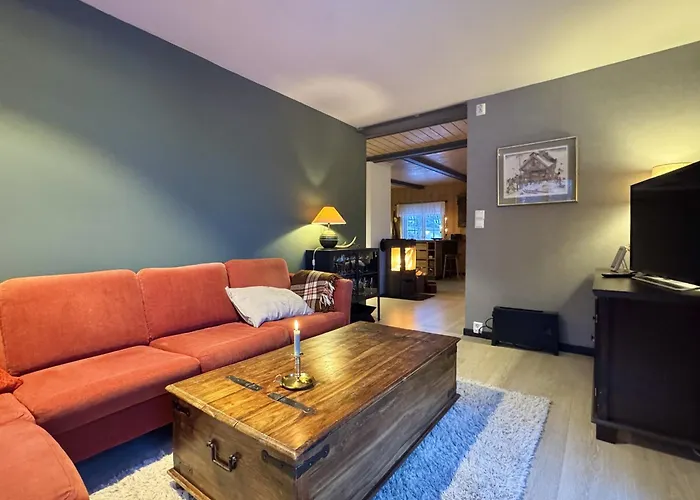 Charming Near Hallingskarvet Center, Cozy And Inviting! Ferienhaus